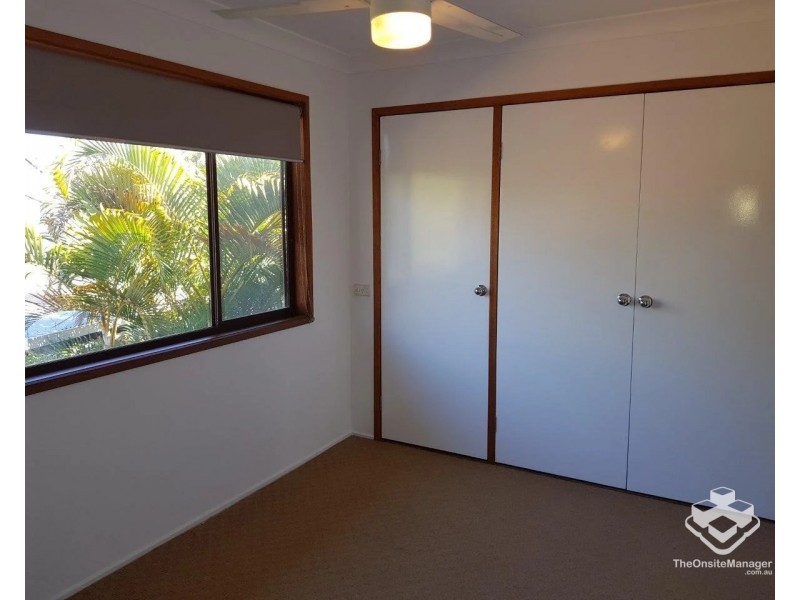 8/12 Shrike Court, Burleigh Waters QLD 4220