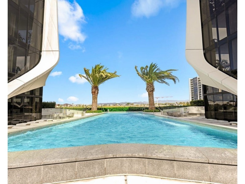 ID:21186332/2 The Lanes Boulevard, Mermaid Waters QLD 4218