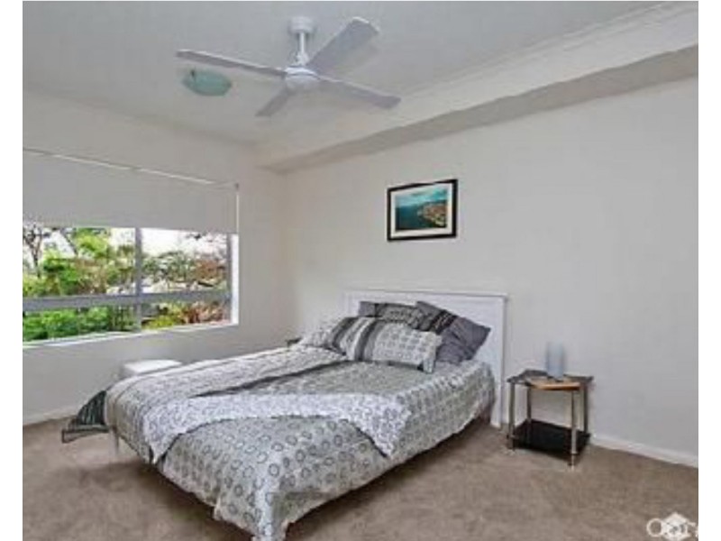 1/56 Parr Street, Biggera Waters QLD 4216