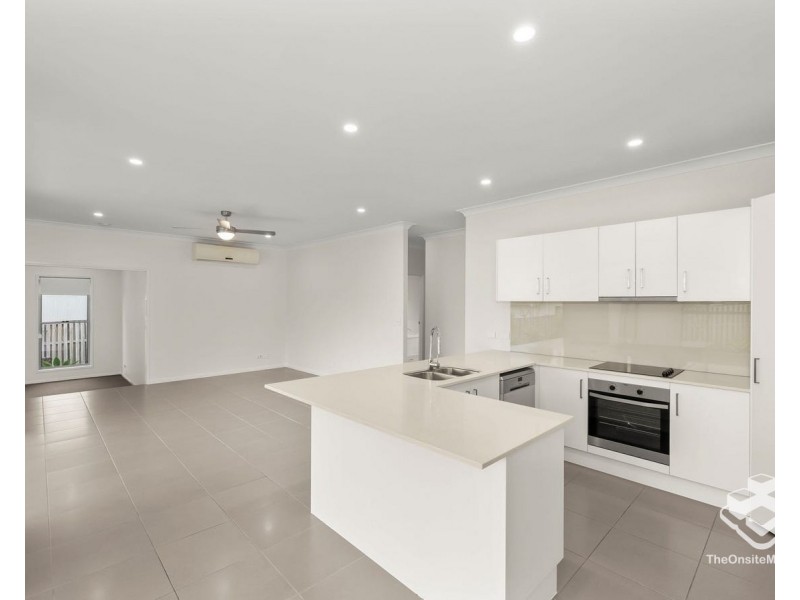 9 Scenic Crescent, Coomera QLD 4209