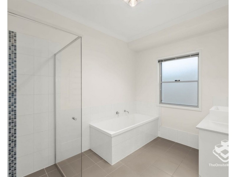 9 Scenic Crescent, Coomera QLD 4209
