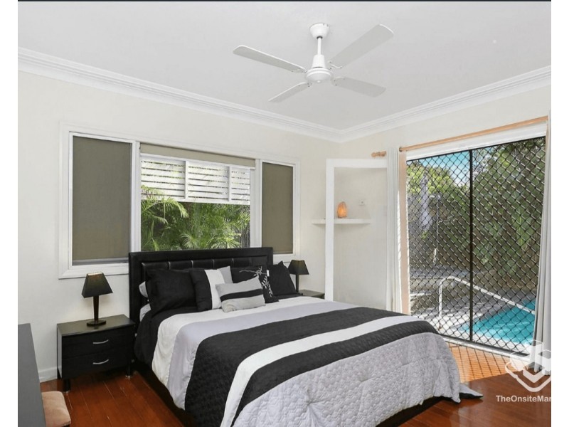 10 Alicia Street, Southport QLD 4215