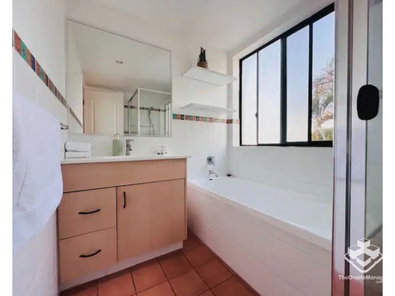 U10/5 Railway Street, Southport QLD 4215