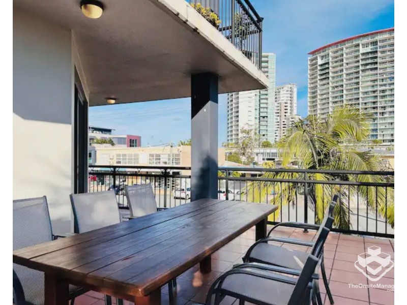 U10/5 Railway Street, Southport QLD 4215