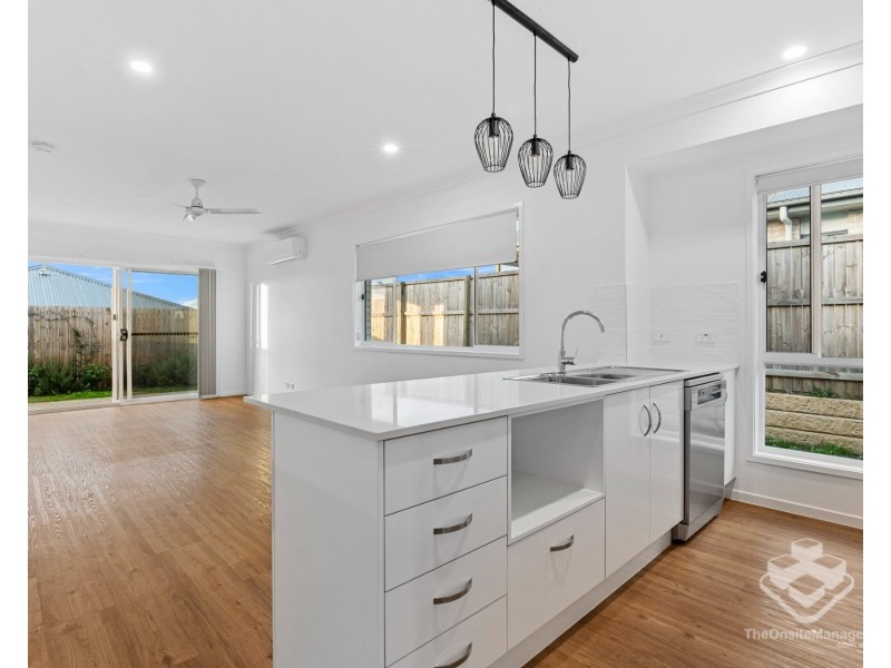 31 Sprout Street, Greenbank QLD 4124