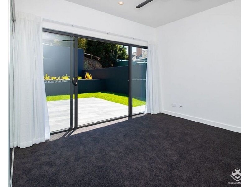 21 Quarry Street, Hamilton QLD 4007