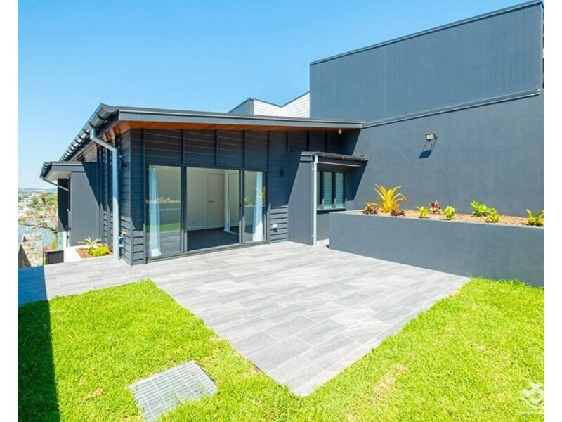 21 Quarry Street, Hamilton QLD 4007