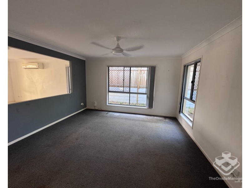 18 Shaw Place, Redland Bay QLD 4165