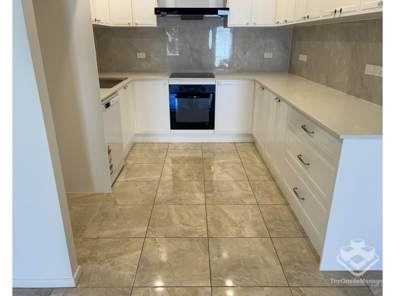 87A Daisy Hill Road, Daisy Hill QLD 4127