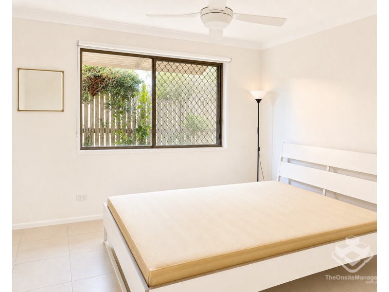 60 Briarwood Street, Carindale QLD 4152