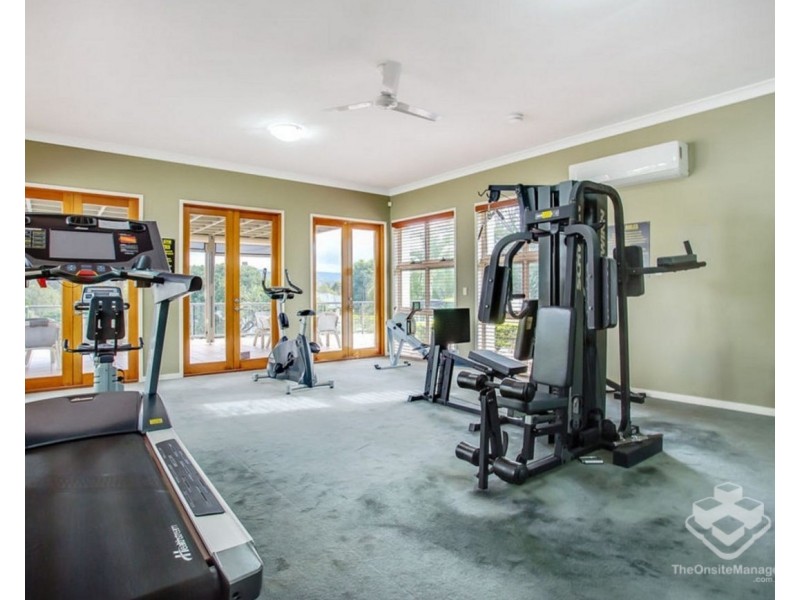 140 Easthill Drive, Robina QLD 4226