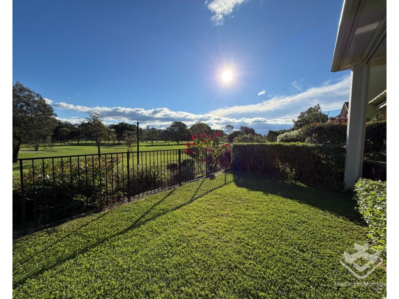2102/1 The Vistas Drive, Carrara QLD 4211
