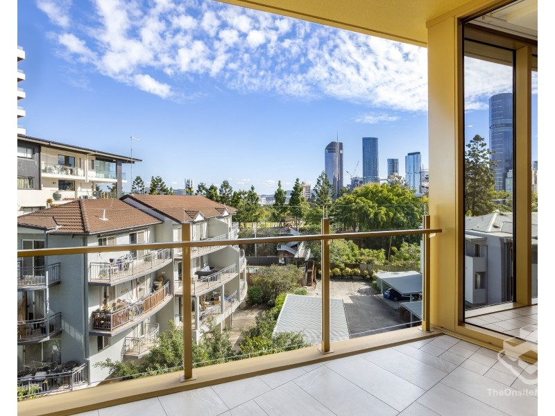 ID:21186876/25 Shafston Avenue, Kangaroo Point QLD 4169
