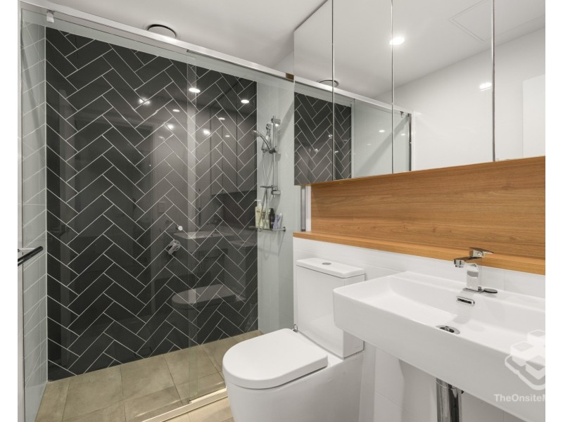 ID:21186926/ 10 Curwen Terrace, Chermside QLD 4032