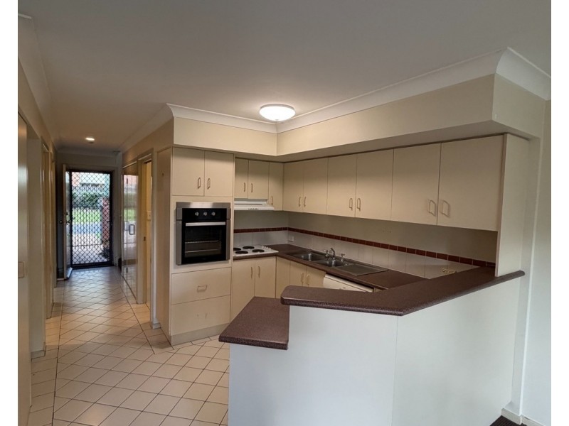 ID:21186931/7-9 Santa Cruz Boulevard, Clear Island Waters QLD 4226