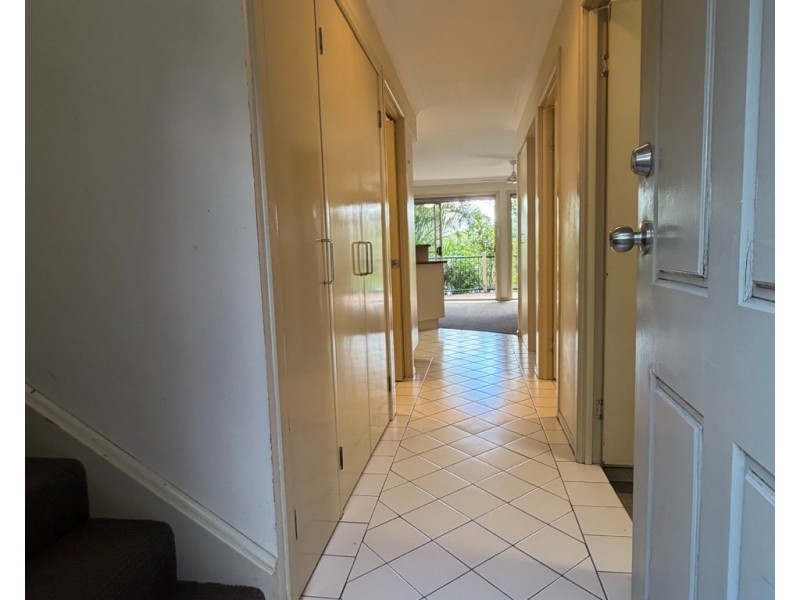 ID:21186931/7-9 Santa Cruz Boulevard, Clear Island Waters QLD 4226