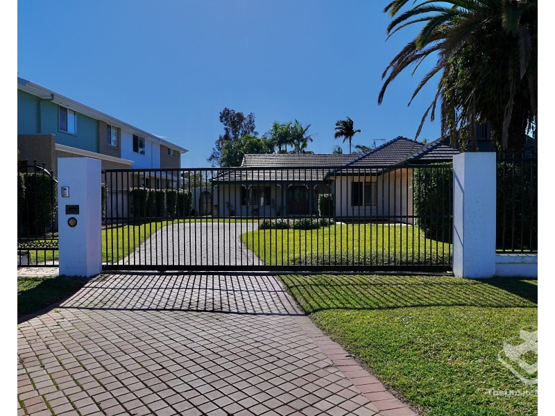 12 Saltwater Terrace, Helensvale QLD 4212