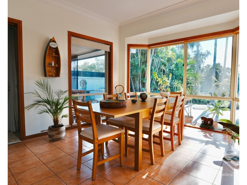 12 Saltwater Terrace, Helensvale QLD 4212