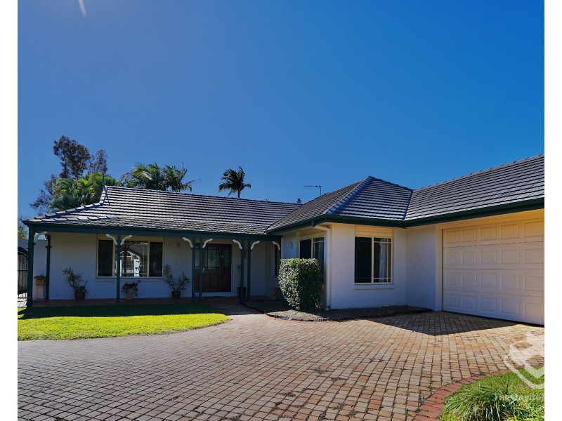 12 Saltwater Terrace, Helensvale QLD 4212