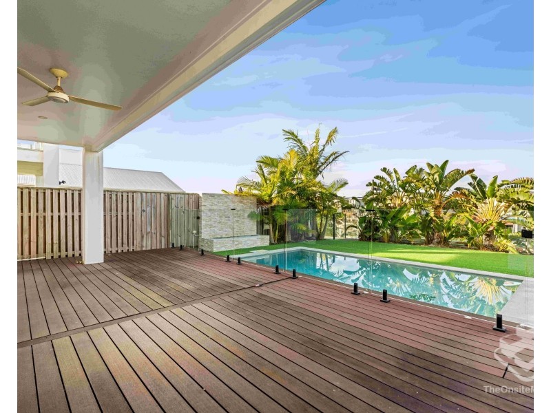 29 Santa Monica Boulevard, Hope Island QLD 4212