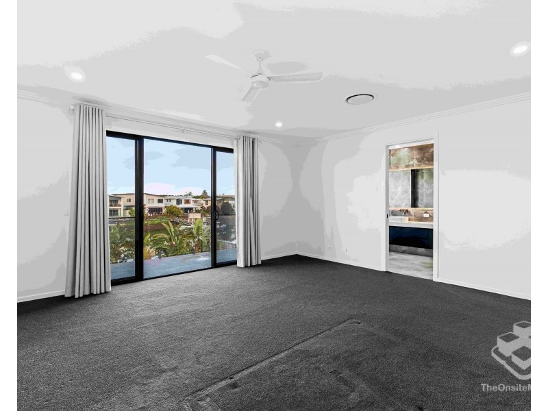 29 Santa Monica Boulevard, Hope Island QLD 4212
