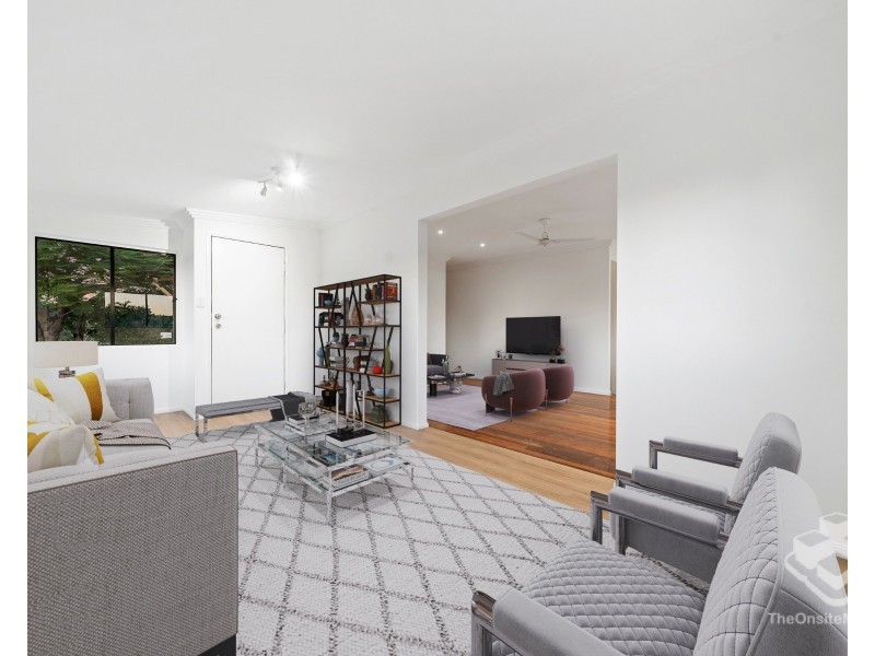 124 Bardon Road, Kingston QLD 4114