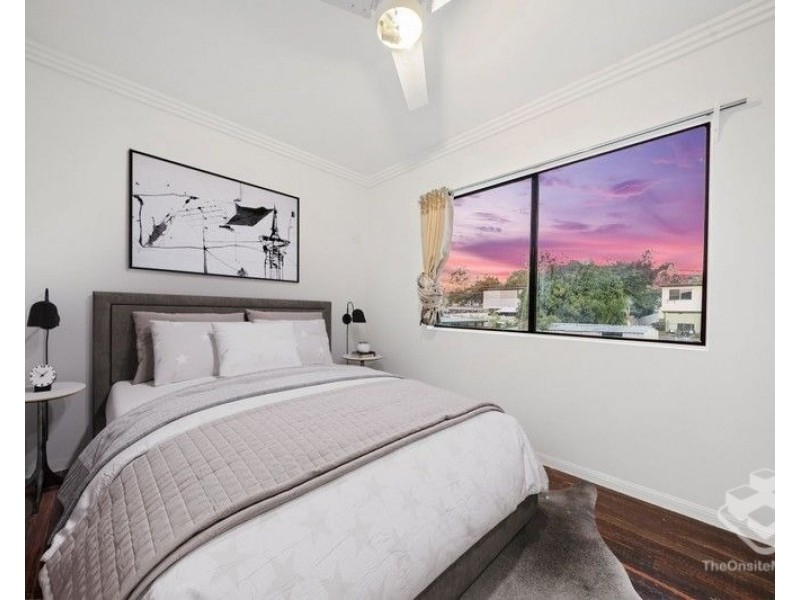 124 Bardon Road, Kingston QLD 4114