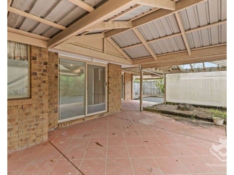 17 Allenby Crescent, Windaroo QLD 4207