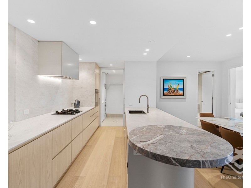 ID:21187231/7-9 Northcliffe Terrace, Surfers Paradise QLD 4217