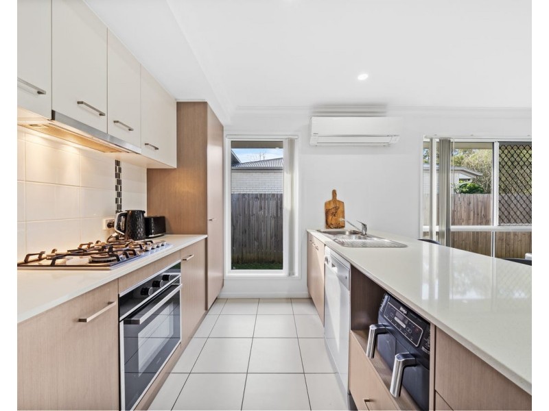 47 Pyrus Place, Redland Bay QLD 4165