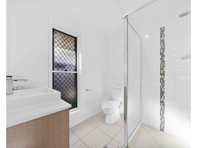 47 Pyrus Place, Redland Bay QLD 4165