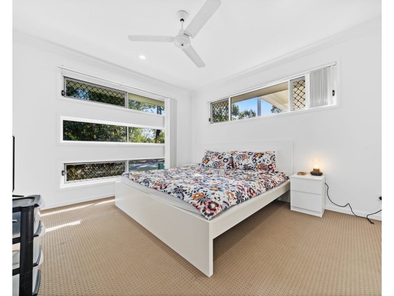 47 Pyrus Place, Redland Bay QLD 4165
