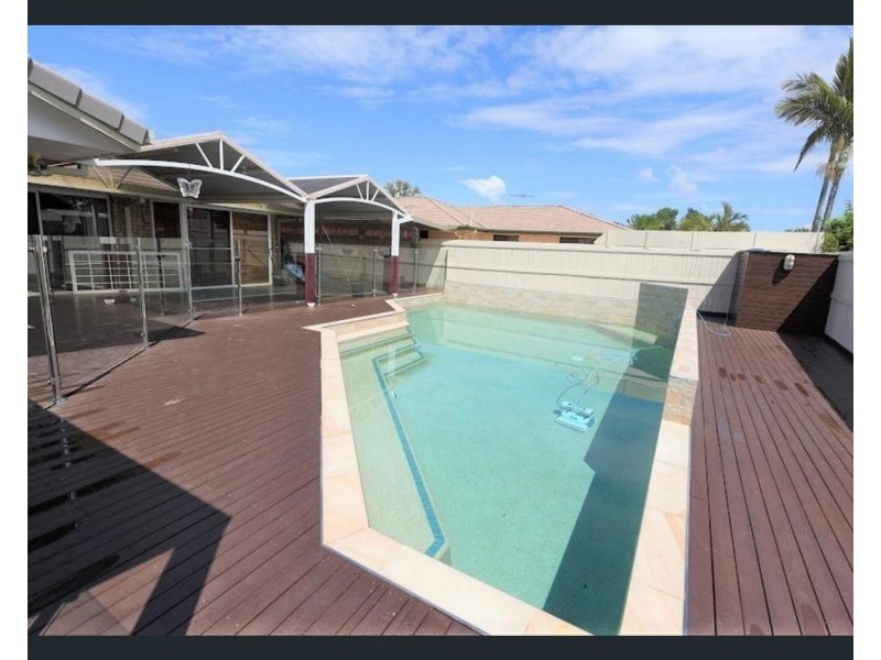 11 Lotusbird Place, Calamvale QLD 4116