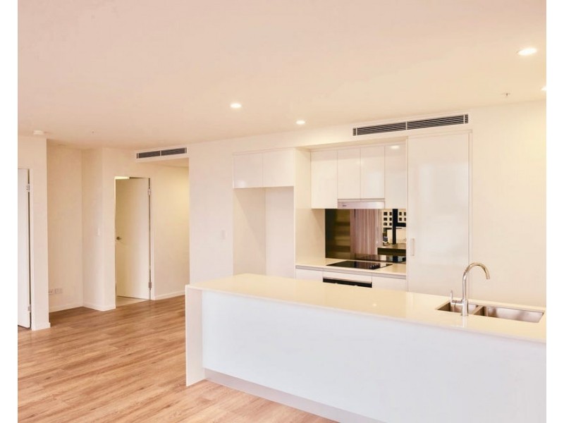 803/139 Scarborough Street, Southport QLD 4215