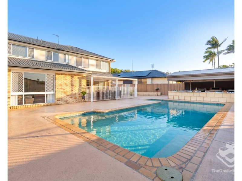 10 Greenwood Court, Helensvale QLD 4212