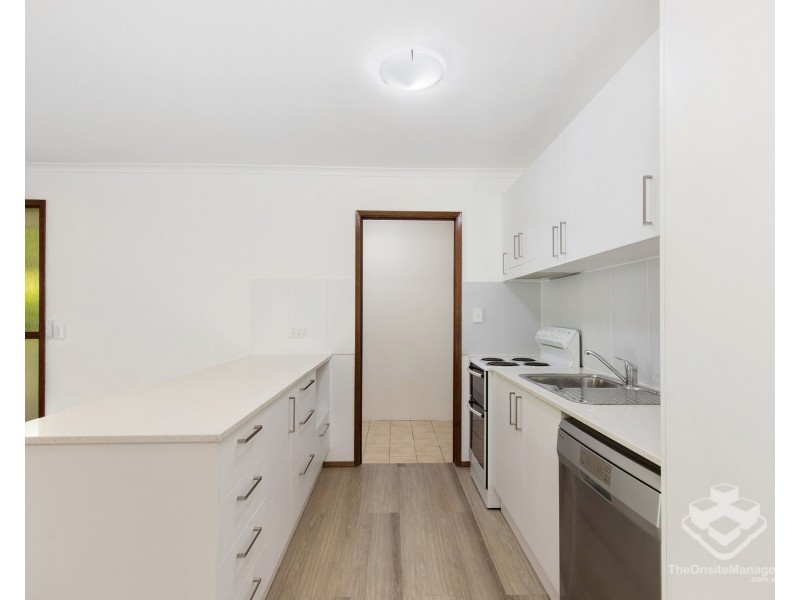 1/13 Cannington Place, Helensvale QLD 4212