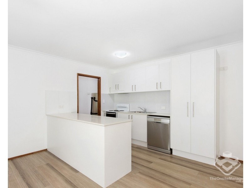 1/13 Cannington Place, Helensvale QLD 4212