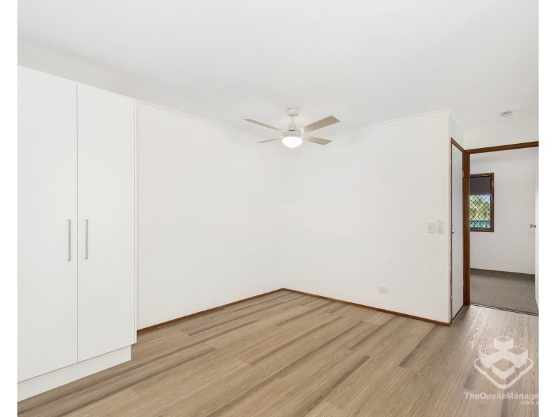 1/13 Cannington Place, Helensvale QLD 4212