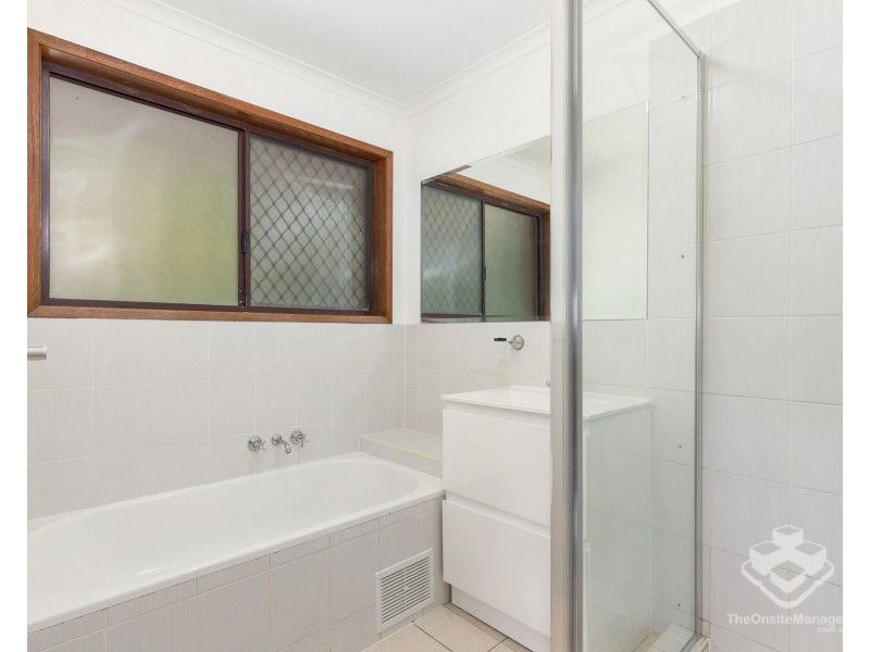 1/13 Cannington Place, Helensvale QLD 4212