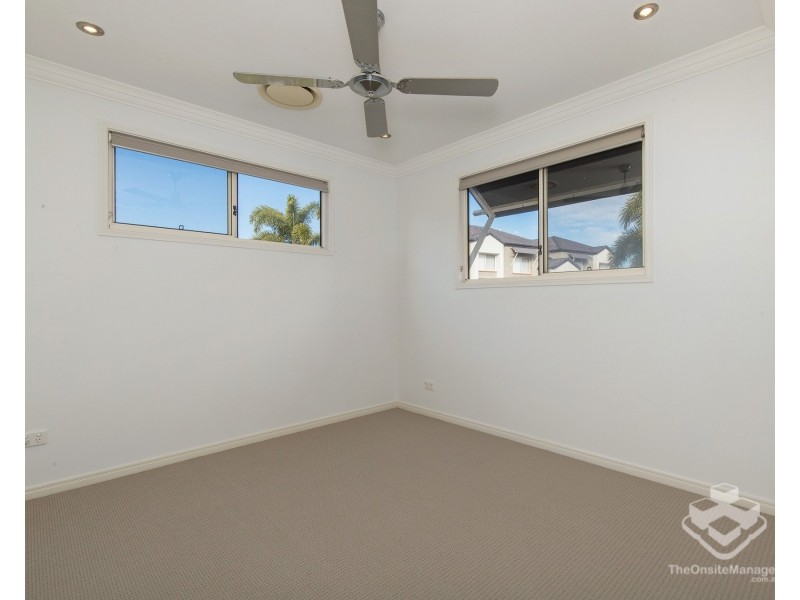 45/82 Limetree Parade, Runaway Bay QLD 4216