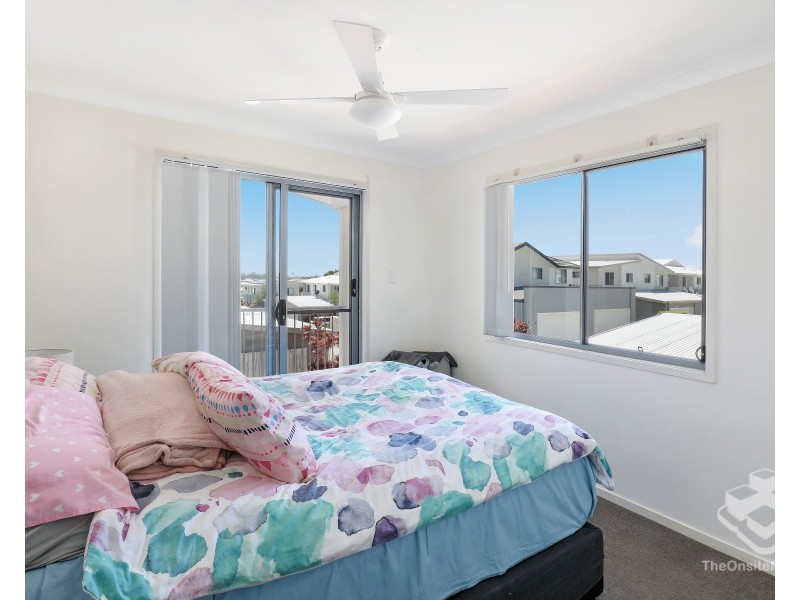33/2 Photinia Crescent, Mountain Creek QLD 4557