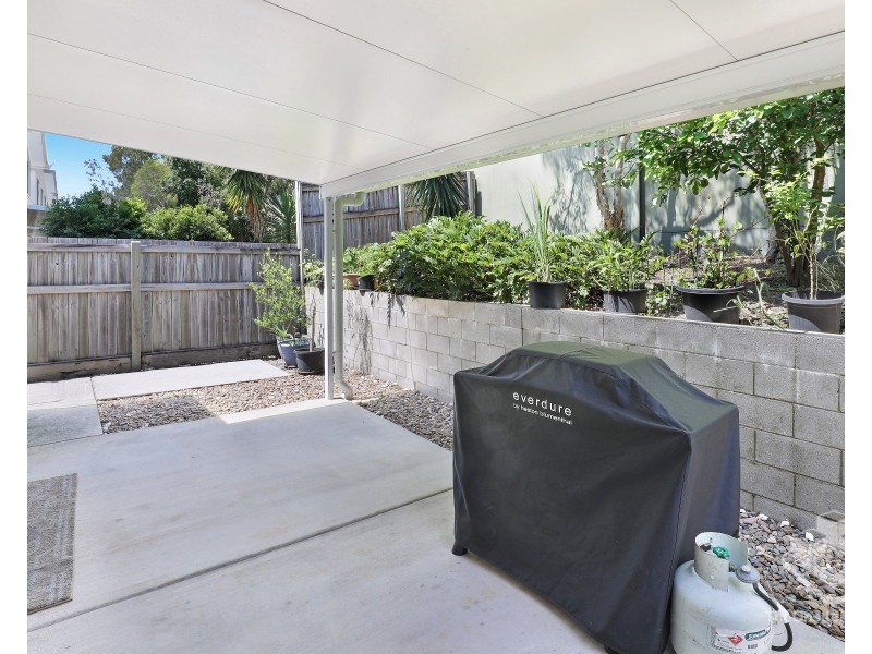 33/2 Photinia Crescent, Mountain Creek QLD 4557