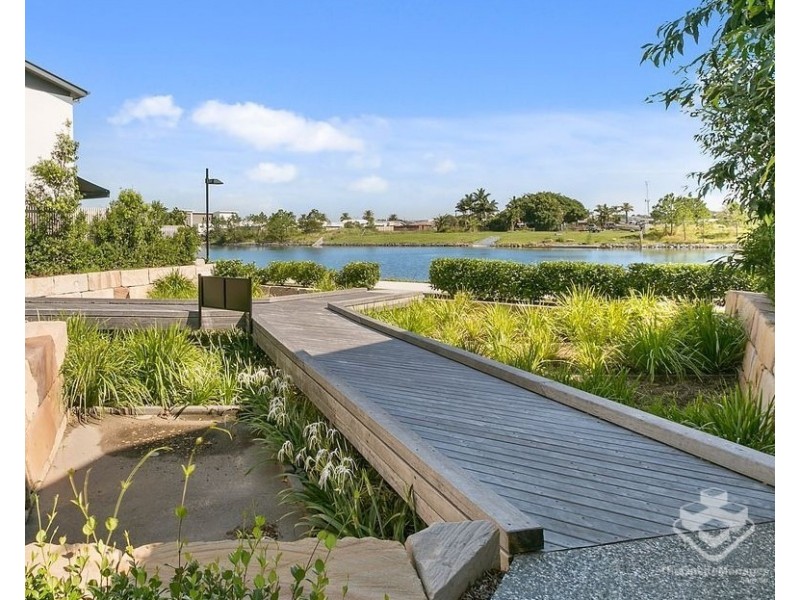 ID:21187587/126 Marina Quays Boulevard, Hope Island QLD 4212