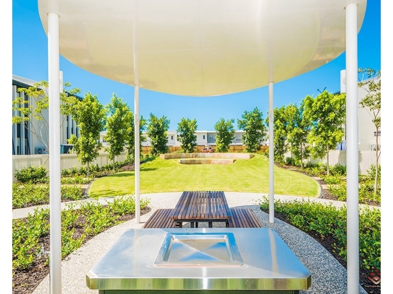 16/126 Marina Quays Boulevard, Hope Island QLD 4212