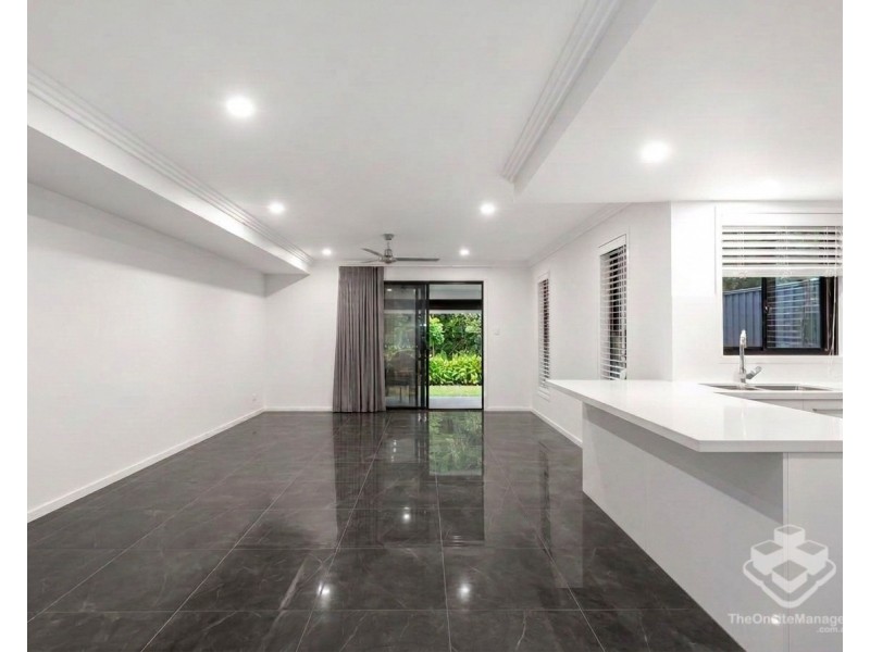 ID:21187612/18 Tian Crescent, Upper Coomera QLD 4209