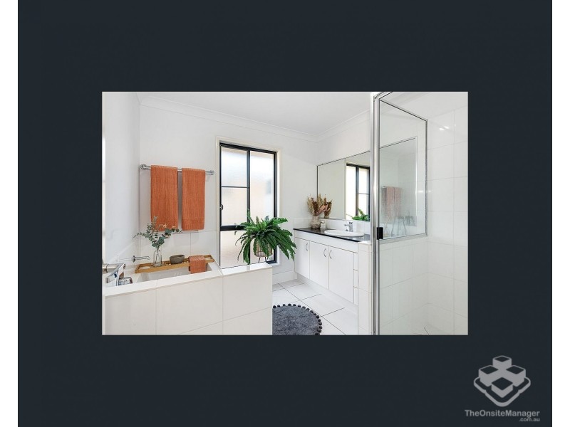 47 Whitehaven Drive, Blacks Beach QLD 4740