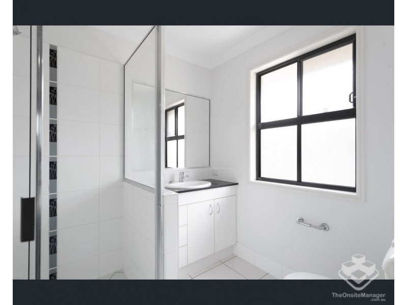 47 Whitehaven Drive, Blacks Beach QLD 4740