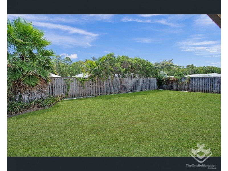 47 Whitehaven Drive, Blacks Beach QLD 4740