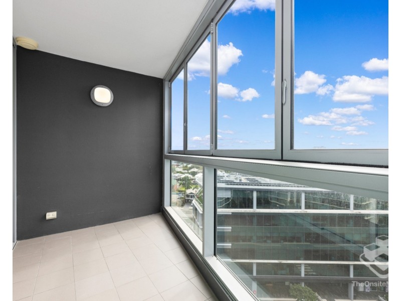 11103/8 Harbour Road, Hamilton QLD 4007