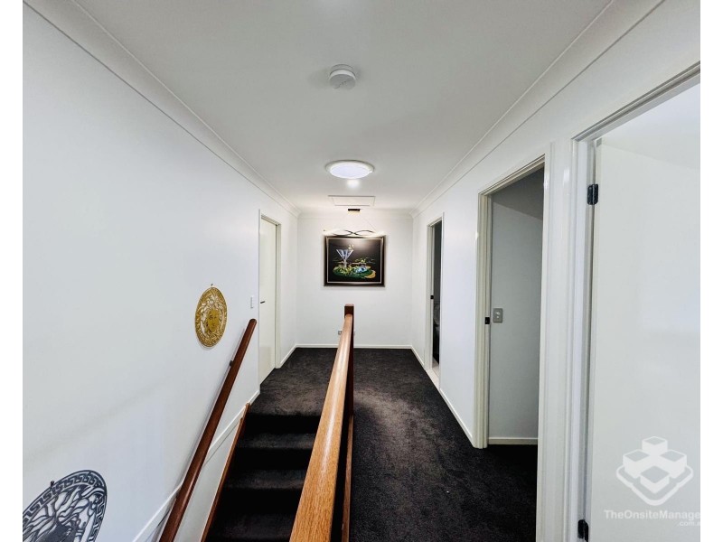 10/446 Pine Ridge Road, Coombabah QLD 4216